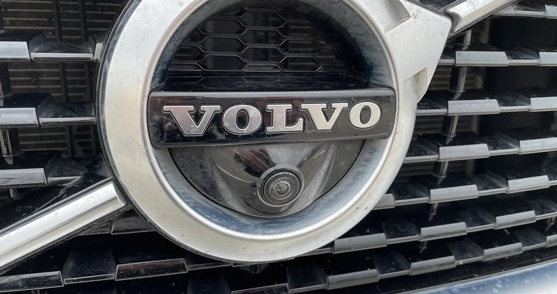 Volvo XC 60 cena 144900 przebieg: 60000, rok produkcji 2019 z Zabłudów małe 781